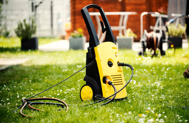 Best Machinery and Equipment Cleaning  in Leesburg, OH